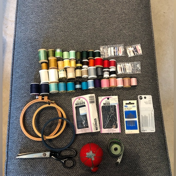 Sewing Supplies - Picture 1 of 16